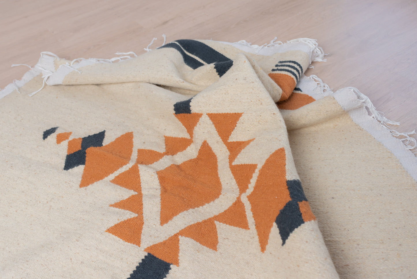 Desert Sun Round Kilim