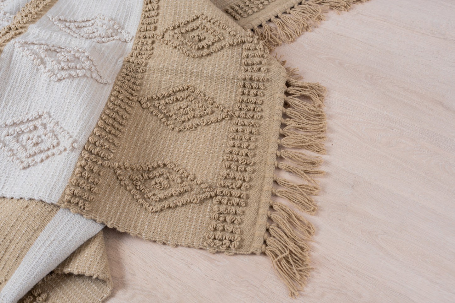 Desert Diamond Kilim – Handwoven Moroccan Wool Rug