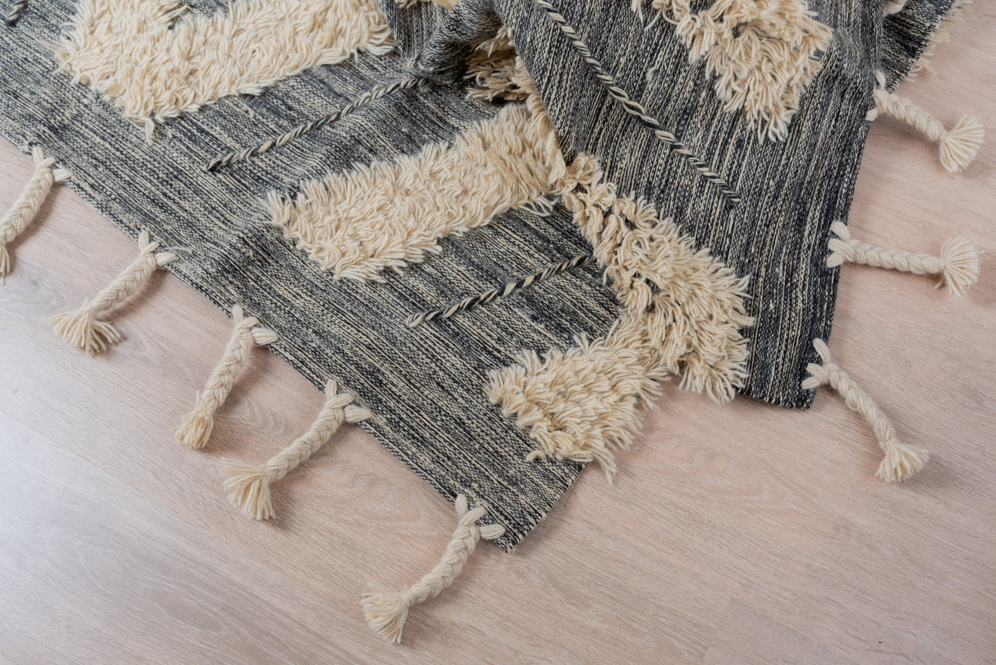 Shaggy Berber Kilim – Rustic Handmade Area Rug