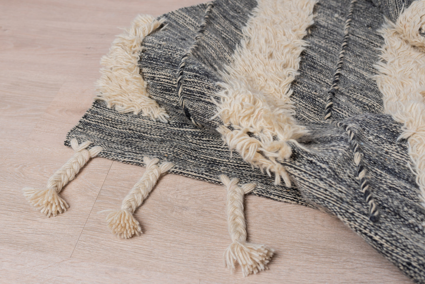 Shaggy Berber Kilim – Rustic Handmade Area Rug